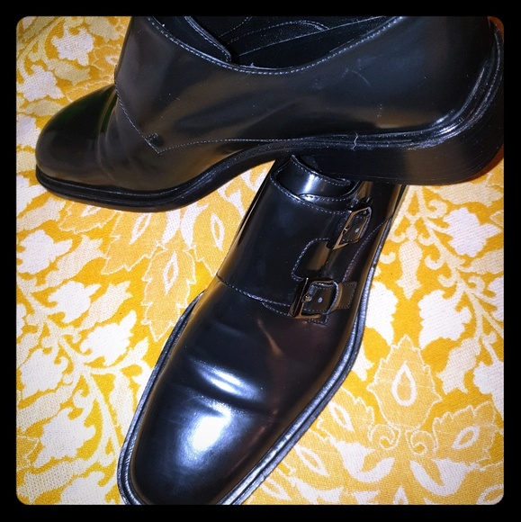 gucci monk strap